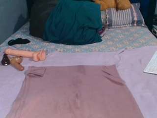 spankmyass1990 live webcam show