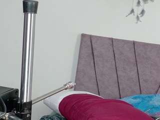 AlanaRoseeX live webcam show