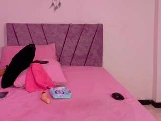 AlanaRoseeX