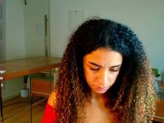 ginaglam live webcam show