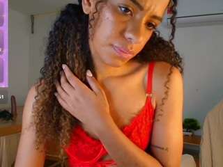 GinaGlam live webcam show