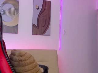 sara-core Sex Cam Show