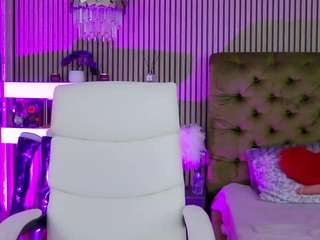 ladytouch webcam model