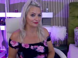 LadyTouch live cam — anal, full nudity, tease