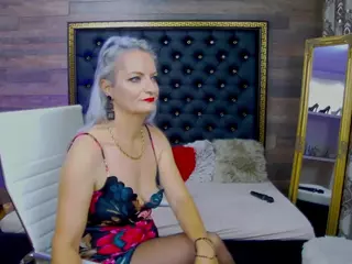 LadyTouch's Live Sex Cam Show