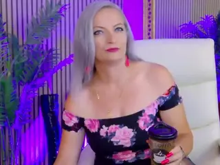 LadyTouch's Live Sex Cam Show