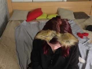 Fox-Cuteee live webcam show