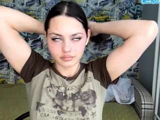 MaribelHechinger live webcam show