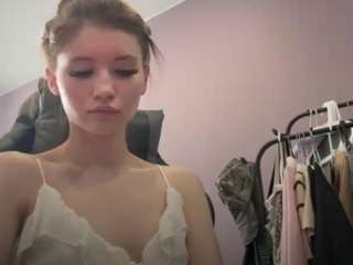 robyneslick Sex Cam Show