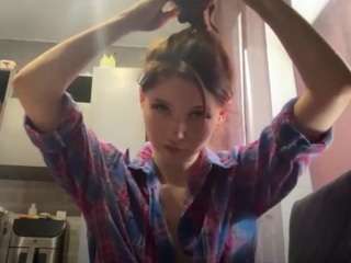 robyneslick Sex Cam Show
