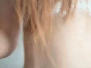 robyneslick live webcam show