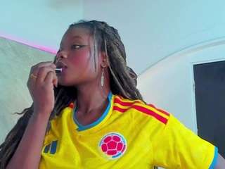stela-ebony live webcam show
