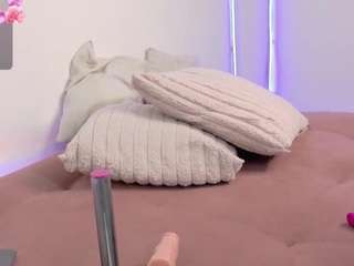 lily-cooper Sex Cam Show