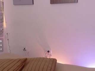 lily-cooper Sex Cam Show