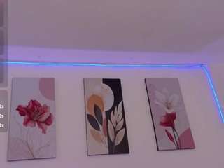 Lily-cooper live webcam show