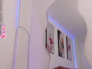 Live cam show with Lily-cooper