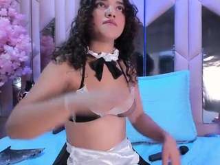 lily-monroe1 live webcam show
