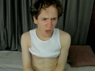 Live cam show with AshMuse