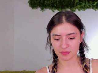avayuzu Sex Cam Show