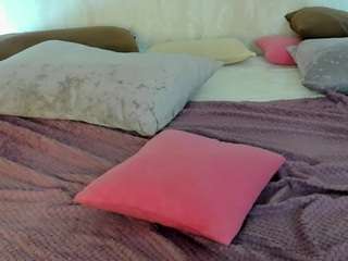 avayuzu live webcam show