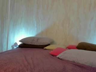 avayuzu live webcam show