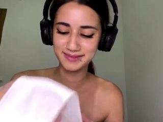 lakeisharankin live webcam show