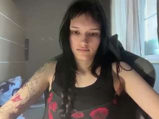 sheronhilstad Live Webcam on CamSoda