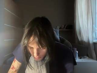 Sheronhilstad's cam show statistics and live stream