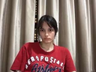 Nana live cam preview