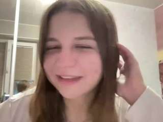 Willaalanis's cam show statistics and live stream