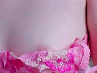 camilla-kell live webcam show