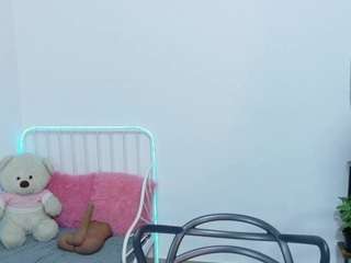 doll-naugthy