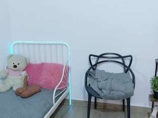 doll-naugthy