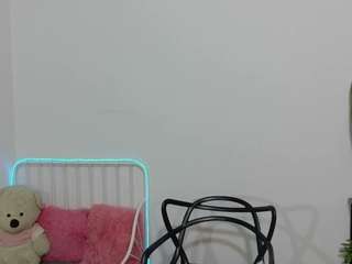 doll-naugthy