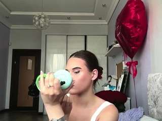 mamiebreedan Sex Cam Show