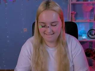 nicole-bright live webcam show