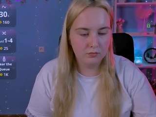 nicole-bright live webcam show