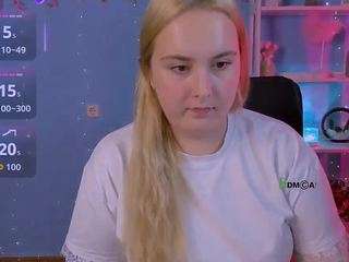 nicole-bright live webcam show