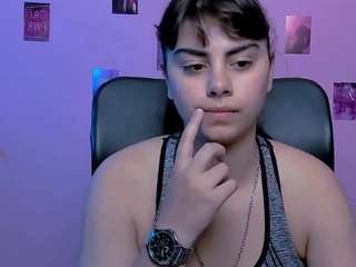 nicole-bright live webcam show