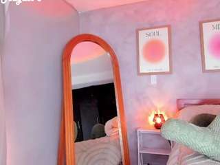 AliceBanks live webcam show