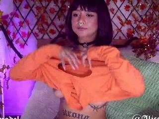 AliceBanks Porn