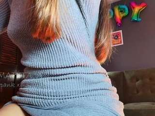 amaarella28 live webcam show