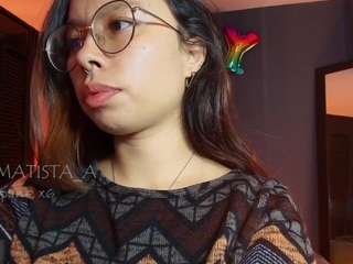 Amaarella28 live webcam show