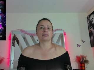 cristal-laurentt Profile Image