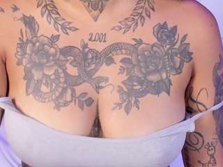 lililanner live webcam show