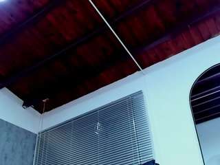 lissa-jhonsoon Sex Cam Show
