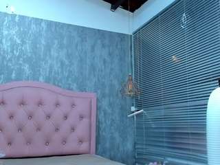 Lissa-jhonsoon live webcam show
