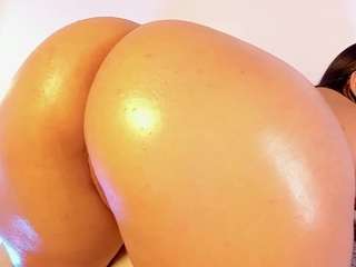 ninavega