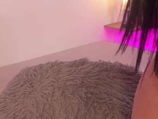Nina Vega live cam preview