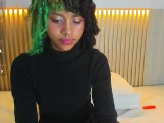 Selena-Holt